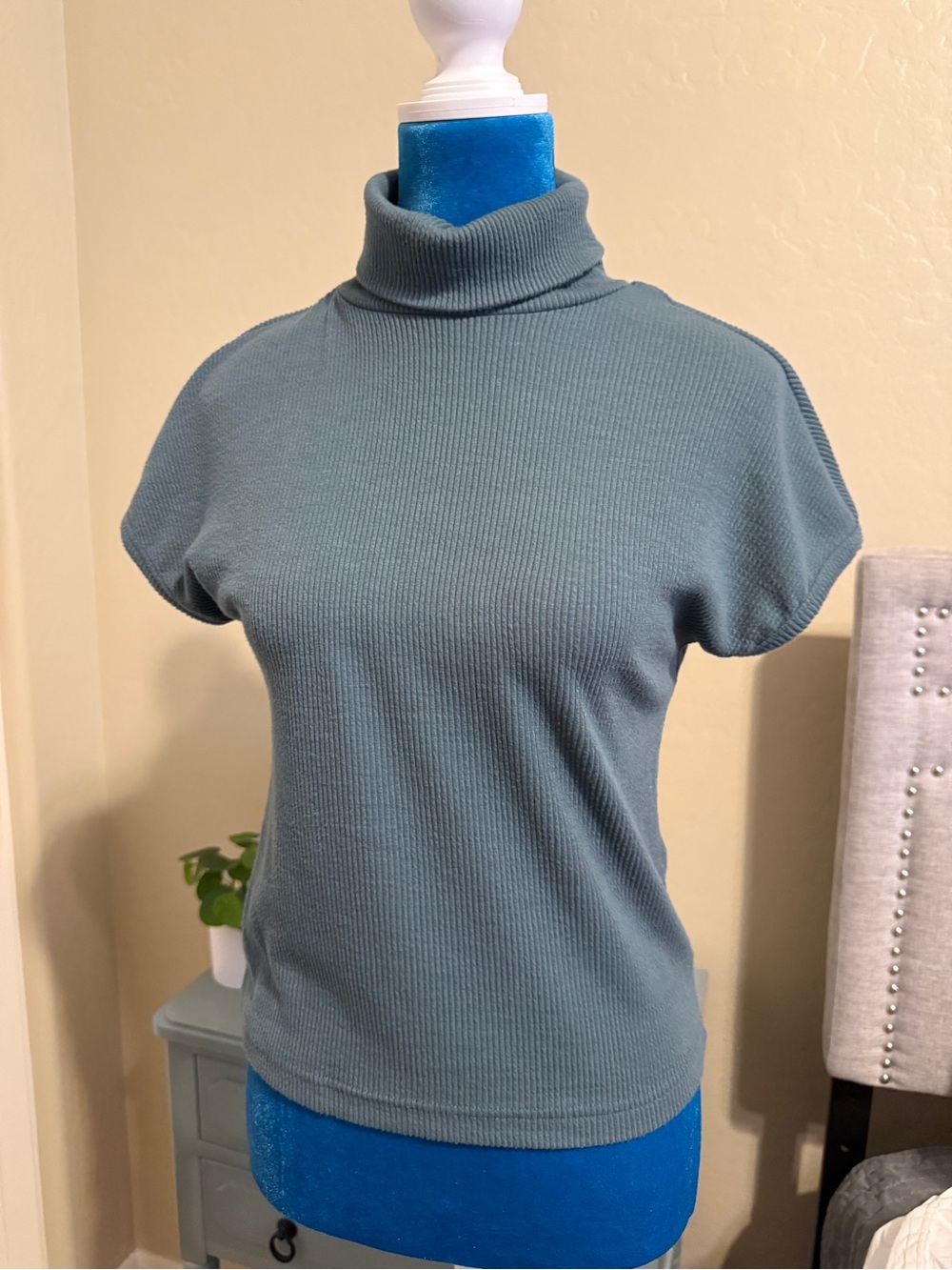 Mock Turtleneck Short Sleeve Tee - Light Teal